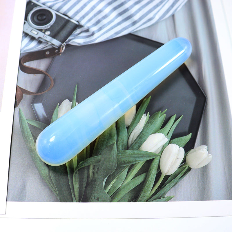 Premium Natural Quartz Yoni Wand Crystal Massage Stick for Acupuncture, Face Scraping, and Beauty Care – Made from Rose Quartz