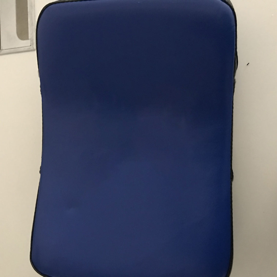 Premium Taekwondo Foot Target – Curved MMA, Muay Thai, Karate, Boxing Kicking Pad – Thickened SKY PU & EVA Foam – Durable Punching Target for Martial Arts Training – 35x25x5cm - StrengthXPhysiotherapy