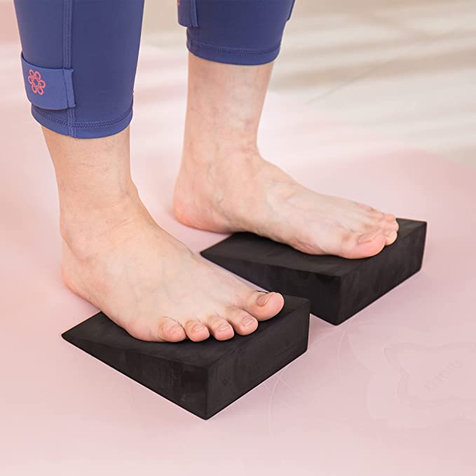 Premium Yoga Wedge Blocks – Lightweight EVA Foam Support for Wrist & Lower Back – Non-Slip Exercise Slant Board for Yoga